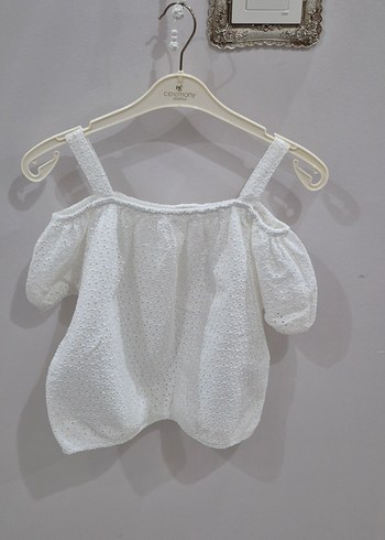 Nakışlı Beyaz Mini Kolsuz Bluz - Görsel 3