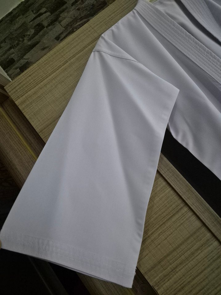 Beyaz Geleneksel Karate Kıyafeti (GI) kız erkek spor geyim - Görsel 3