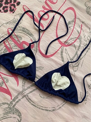 Kadın Lacivert Kalpli Bikini Üst
