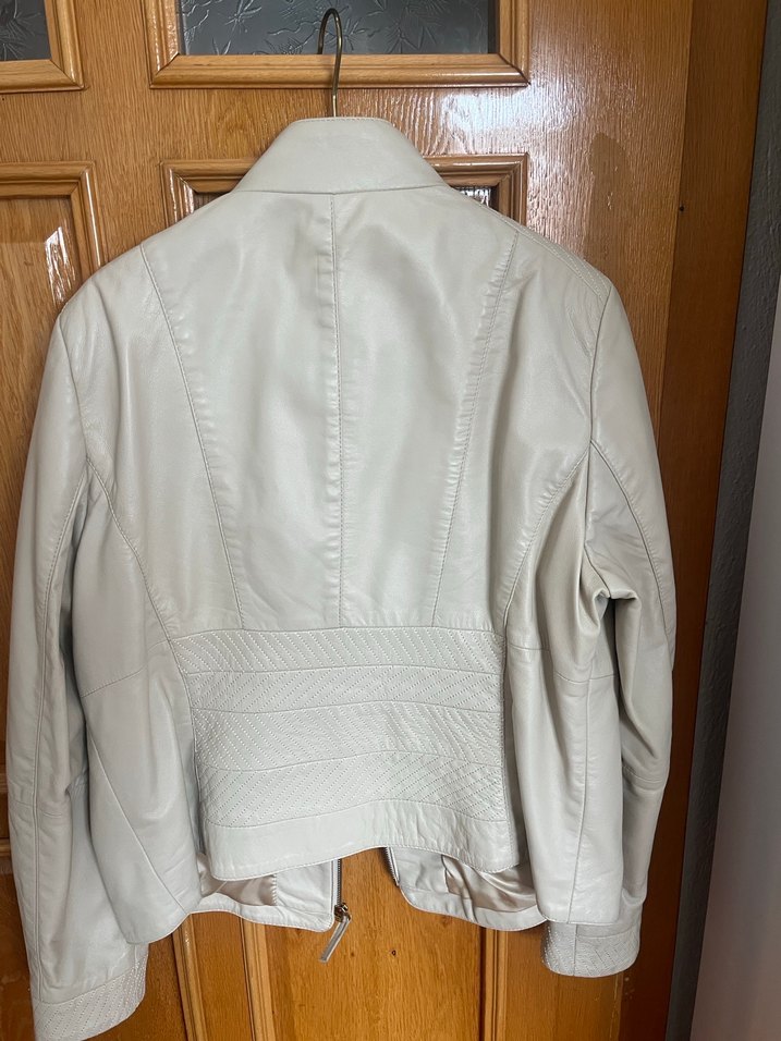 Bej Kadın Deri Ceket Fermuarlı - Görsel 3