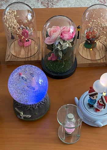 Renkli Pembe Figürinler ve Dekoratif Objeler - Görsel 3