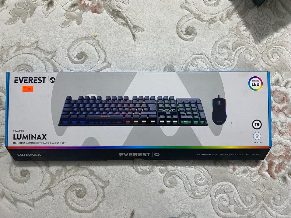 Çok Renkli Kablolu ve Kablosuz Bilgisayar Aksesuarları - Görsel 3