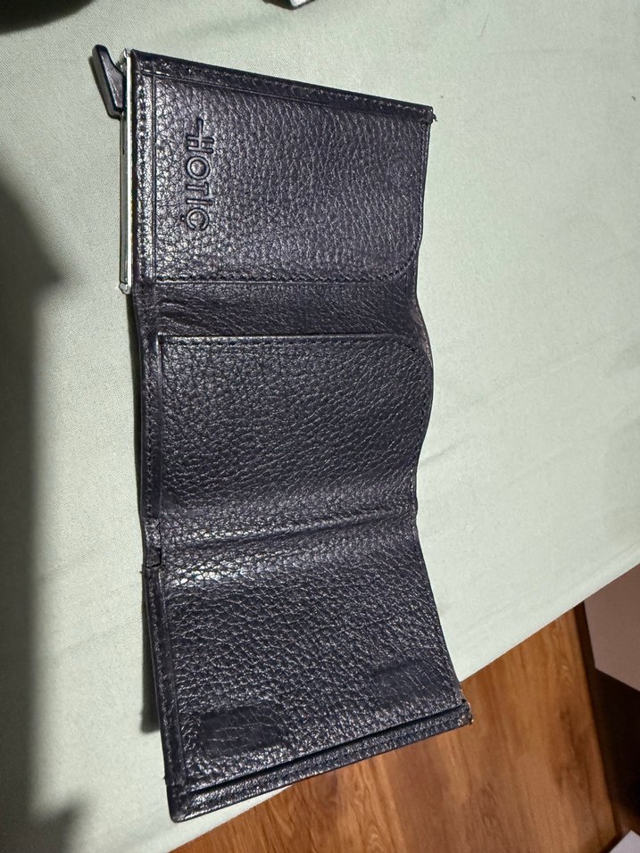 Siyah Erkek Cüzdanı Minimalist Tasarım - Görsel 2