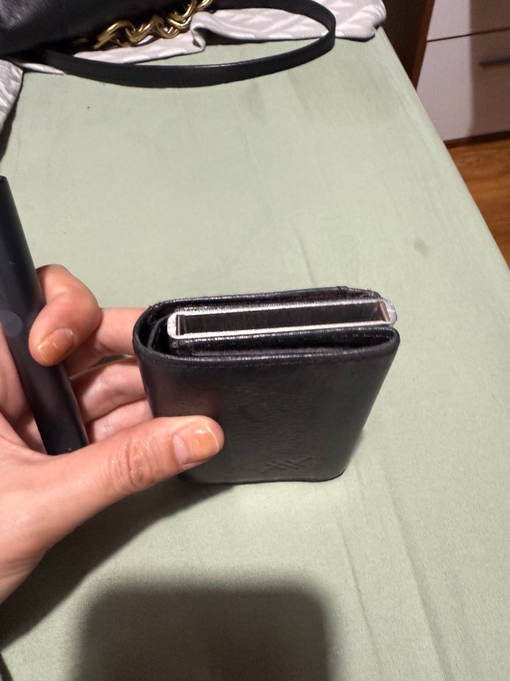 Siyah Erkek Cüzdanı Minimalist Tasarım - Görsel 4