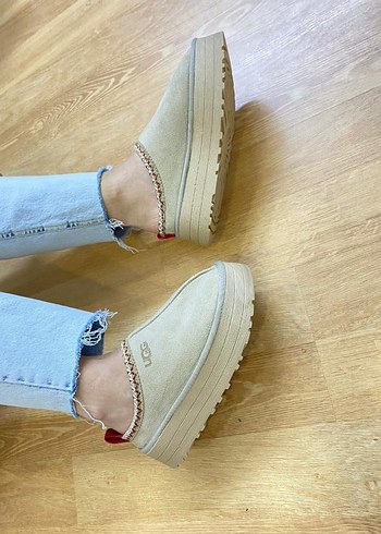 Ugg Ugg Kadın Süet Dolgu Topuklu Terlik