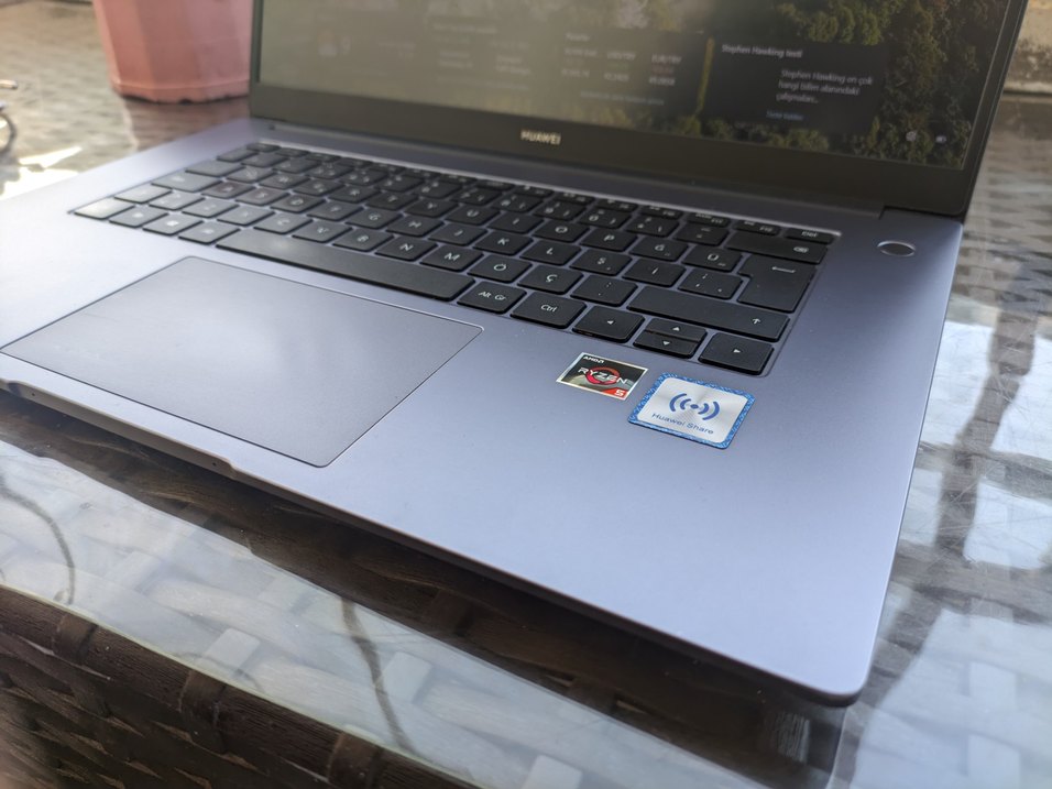 TEMİZ HUAWEİ D15/ RYZEN 5/8GB/512GB M2 SSD/1GB RX VEGA EKRAN K. - Görsel 4