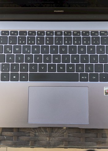 TEMİZ HUAWEİ MATEBOOK D15/RYZEN 5/8GB/512GB M2/1GB RX VEGA EK.K. - Görsel 2