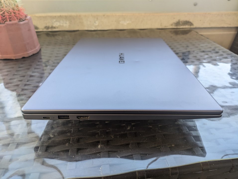 TEMİZ HUAWEİ MATEBOOK D15/RYZEN 5/8GB/512GB M2/1GB RX VEGA EK.K. - Görsel 4