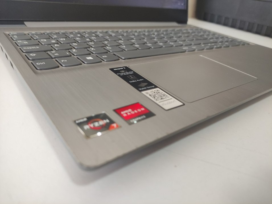 LENOVO IDEAPAD 3/ RYZEN 7/12GB DDR4/512GB M2 SSD/BAT. SAĞ. %76 - Görsel 3