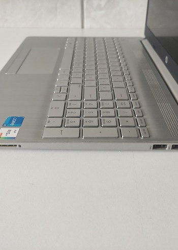 TERTEMİZ HP 15/ İ5 11.NESİL/8GB DDR4/256GB M2 SSD/BAT. ÇOK İYİ - Görsel 6