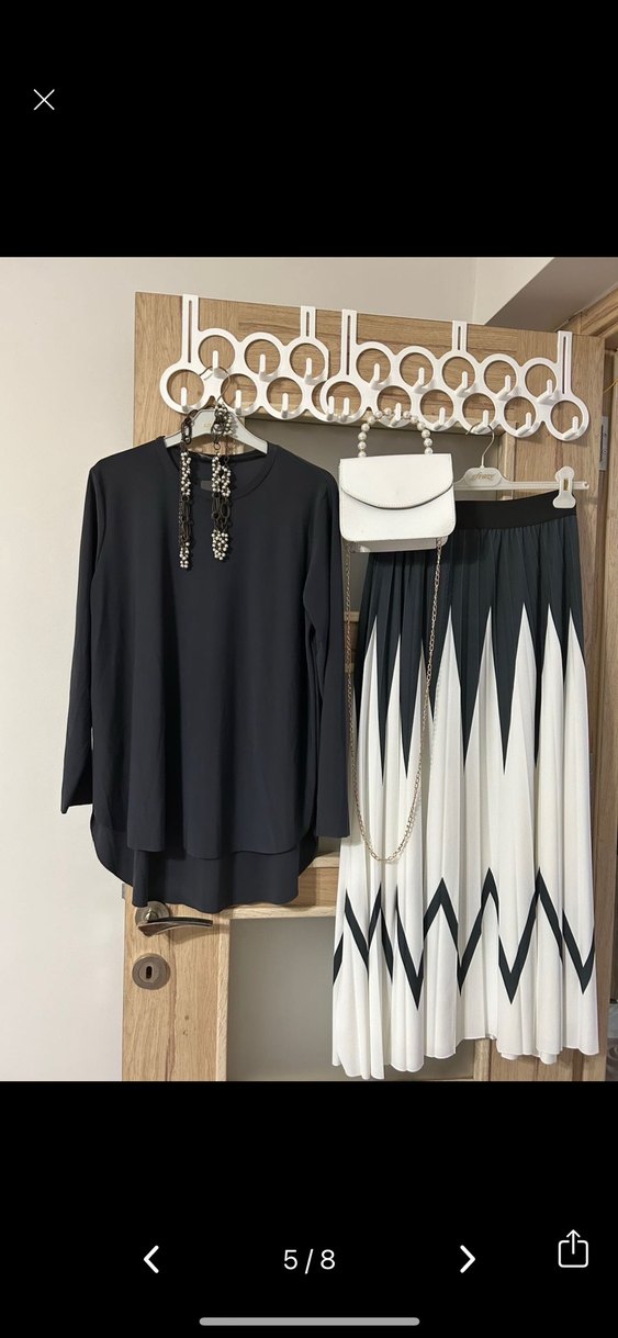 Kadın Siyah-Beyaz Pilili Uzun Etek - Görsel 4