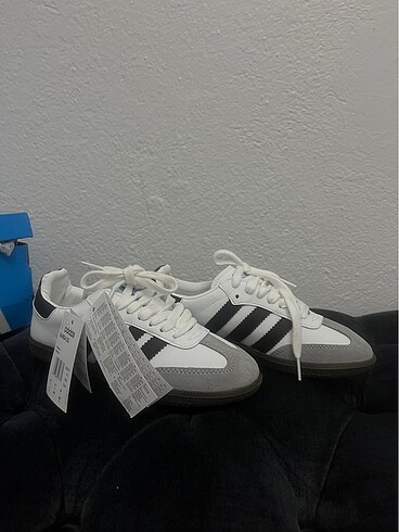 36 Beden beyaz Renk Adidas Samba
