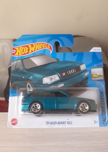 Hot Wheels '94 Audi Avant RS2