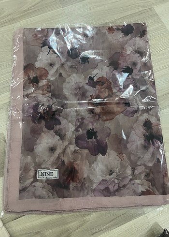 Dantel Detaylı Mor Bohem Kadın Şal - Görsel 3