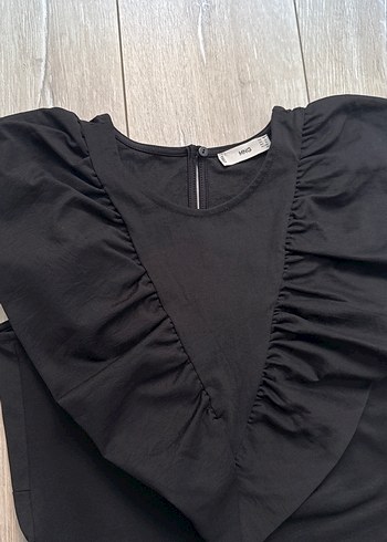 m Beden Siyah V Yaka Fırfırlı Mini Elbise