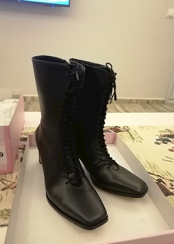 Kadın Siyah Deri Stiletto Topuklu Bağcıklı Bot - Görsel 6