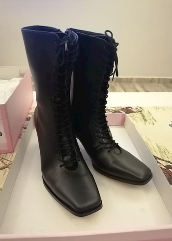 Kadın Siyah Deri Stiletto Topuklu Bağcıklı Bot - Görsel 3