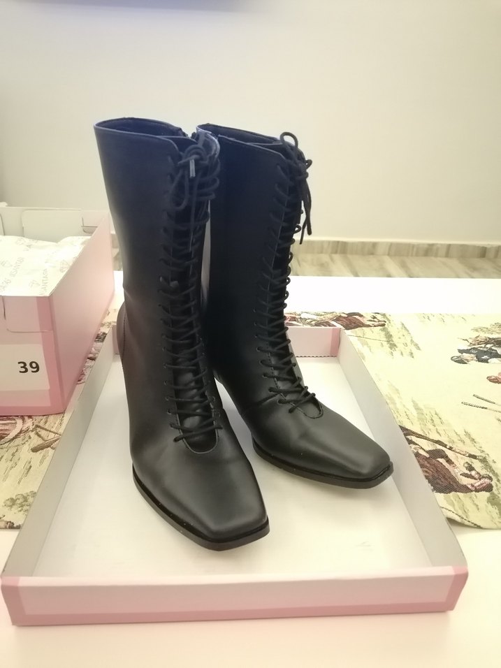 Kadın Siyah Deri Stiletto Topuklu Bağcıklı Bot - Görsel 2