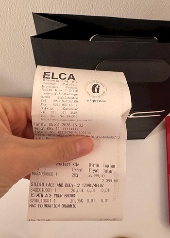 MAC Studio Kadın fondöten - Görsel 4