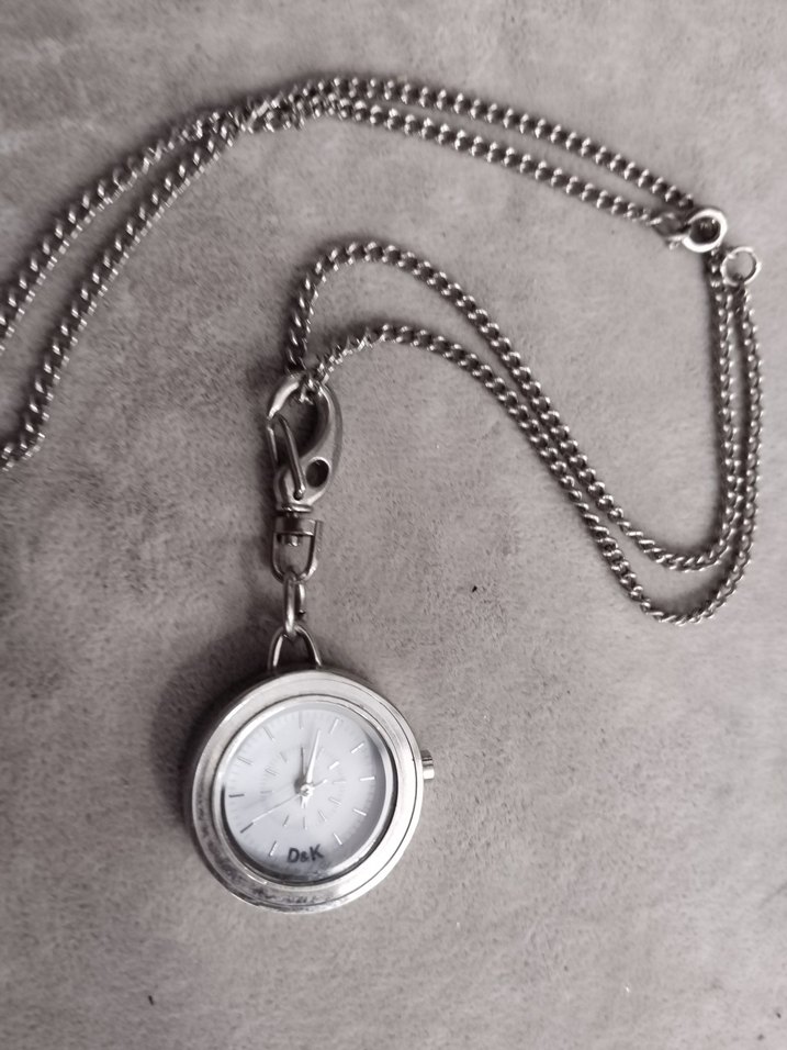 Minimalist Gri Zincirli köstekli Saati - Görsel 3