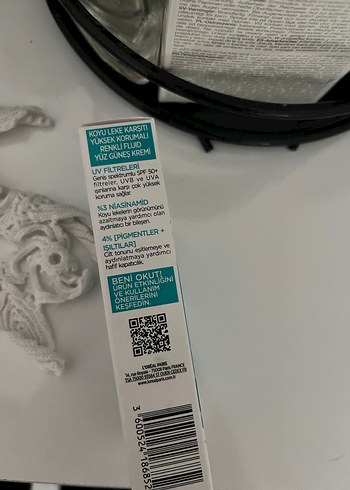 L'Oréal Bright Reveal Renkli Güneş Kremi SPF 50 - Görsel 3
