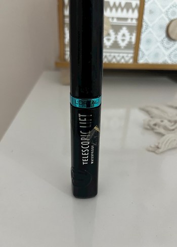 Loreal Suya Dayanıklı Turkuaz Maskara - Görsel 4