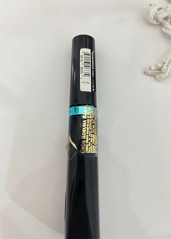 Loreal Suya Dayanıklı Turkuaz Maskara - Görsel 3