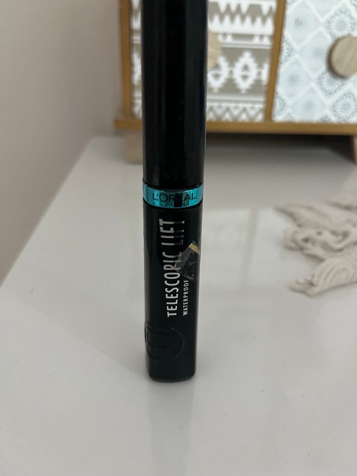 Loreal Suya Dayanıklı Turkuaz Maskara - Görsel 4