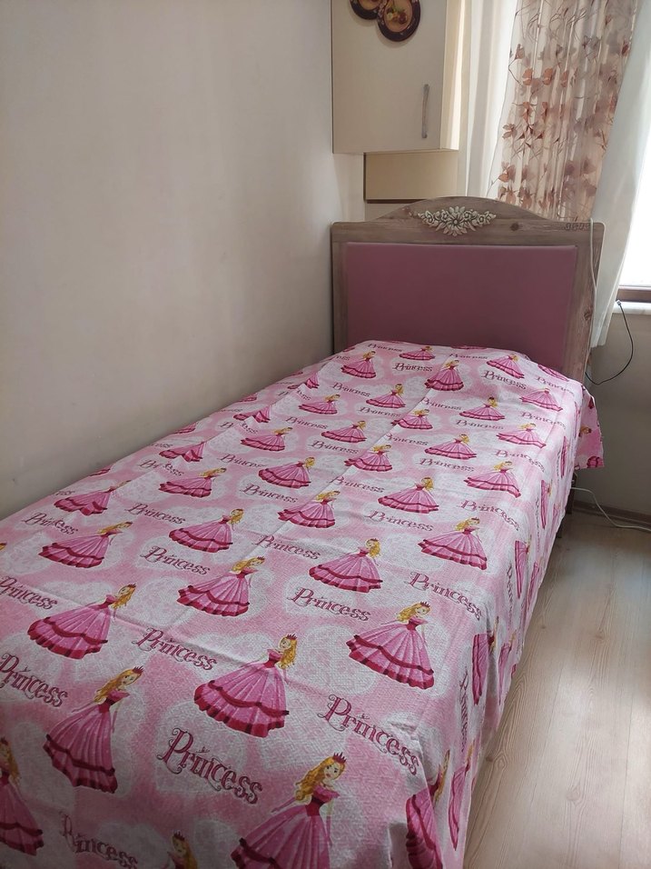 Pembe Prenses Baskılı Çocuk Pike - Görsel 2