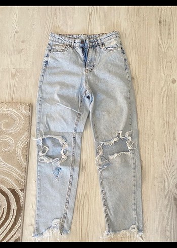 Mavi Gevşek Kesim Kadın Denim Pantolon