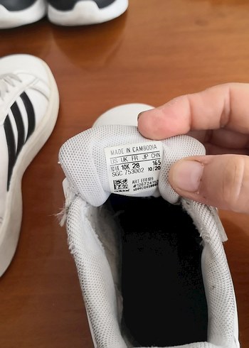 28 Beden beyaz Renk Adidas erkek kız Çocuk Beyaz Spor Ayakkabı
