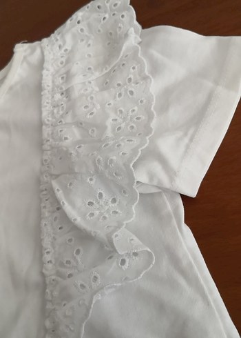 LC Waikiki Kız Çocuk Beyaz Kısa Kollu Fırfırlı Bluz