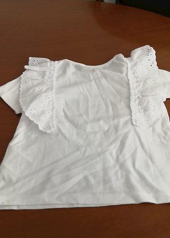 4 Yaş Beden beyaz Renk Kız Çocuk Beyaz Kısa Kollu Fırfırlı Bluz