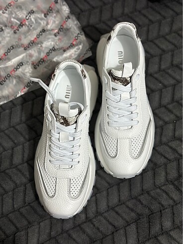 Diğer Beyaz sneaker / spor ayakkabı