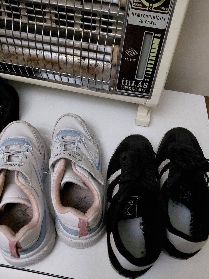 Beyaz Cırt Cırtlı Kadın Spor Ayakkabı - Görsel 3