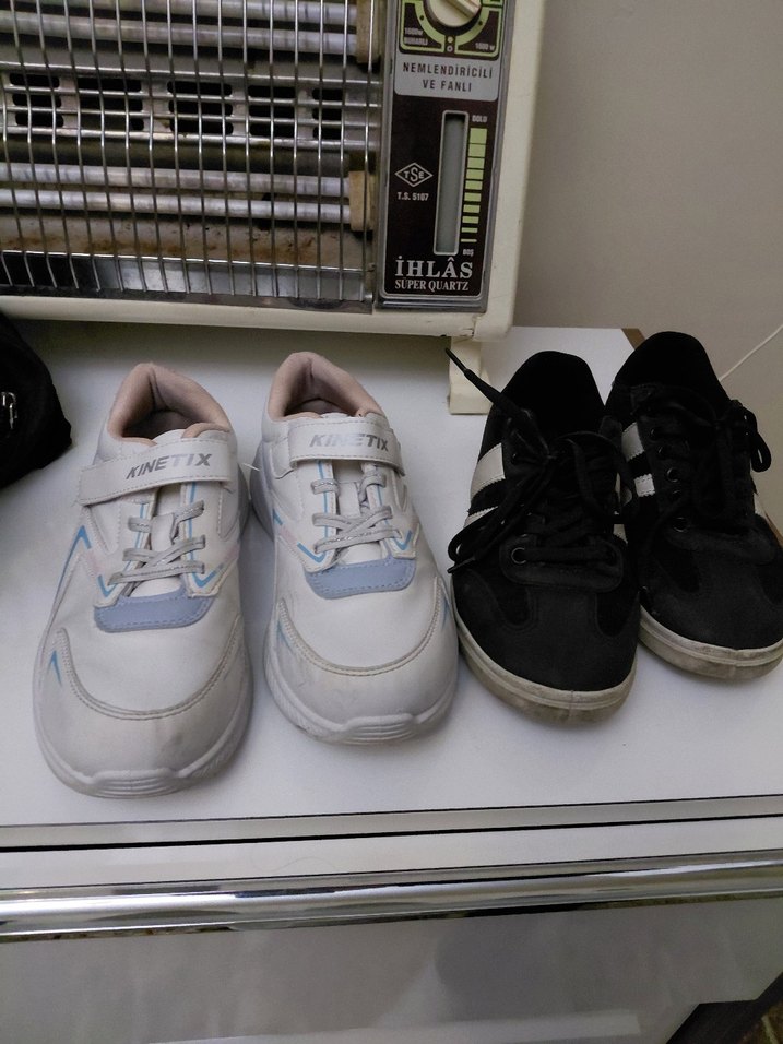 Beyaz Cırt Cırtlı Kadın Spor Ayakkabı - Görsel 2