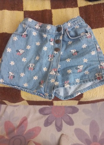 Mavi Mini Denim Şort Düğmeli Rahat Kesim