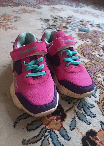 Kız Çocuk Pembe Bağcıklı Cırtlı Spor Ayakkabı