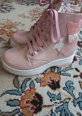 Diğer Pembe Bağcıklı Kız Çocuk Botu