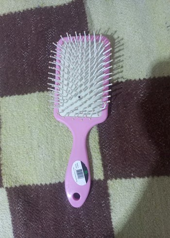 Diğer Pembe Plastik Saç Fırçası