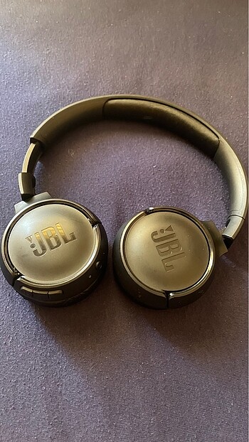 JBL 570BT