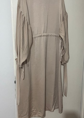 Bej Uzun saten Elbise, Salaş Kesim, Uzun Kollu - Görsel 4