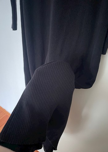 Uzun Siyah Fırfırlı Kadın Elbise - Görsel 4