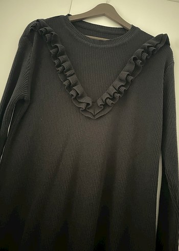 Uzun Siyah Fırfırlı Kadın Elbise - Görsel 2