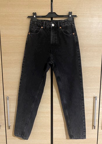 Zara Siyah Regular Fit Kadın Denim Pantolon