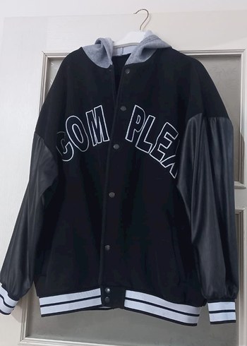 Siyah Kapüşonlu Bomber Ceket