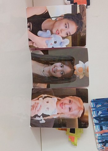 blackpink peluş oyuncaklı foto kart