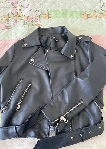Kadın Siyah Deri Biker Ceket