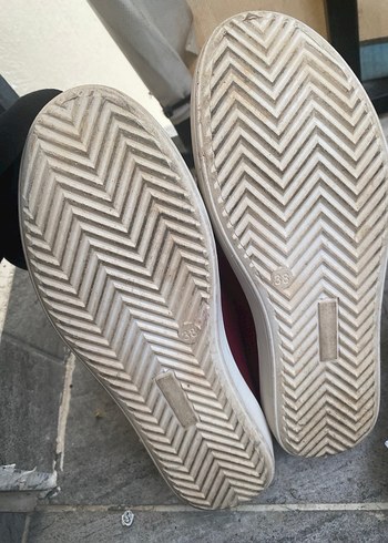 Bordo Parlak Pul İşlemeli Kız Loafer - Görsel 2