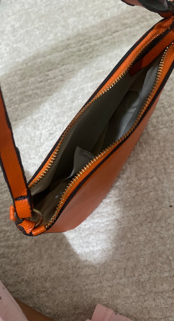 Turuncu Deri Fermuarlı Kadın Çanta - Görsel 3